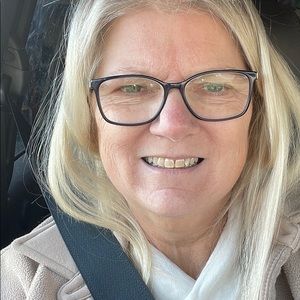 Meet your Posher, Sherrie